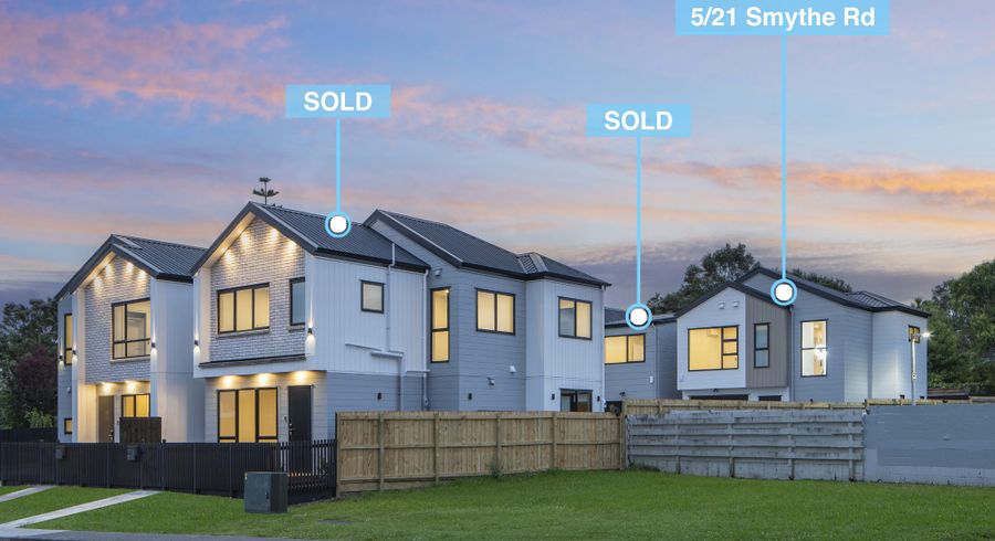  at 5/21 Smythe Road, Henderson, Waitakere City, Auckland