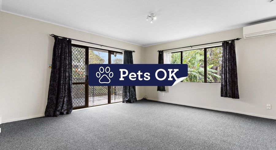  at 4/14 Beaubank Road, Kelston, Waitakere City, Auckland