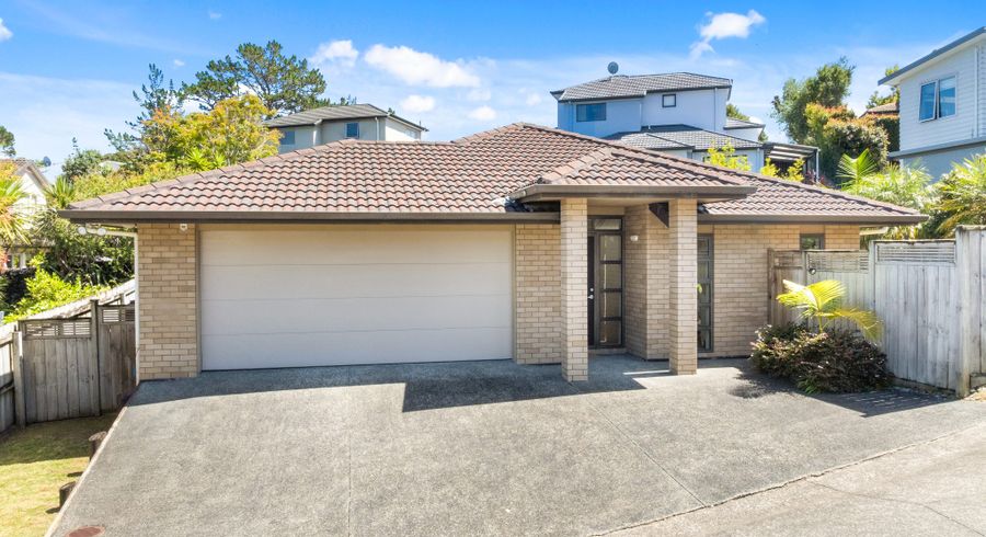  at 8 Carol Lee Place, Albany, North Shore City, Auckland