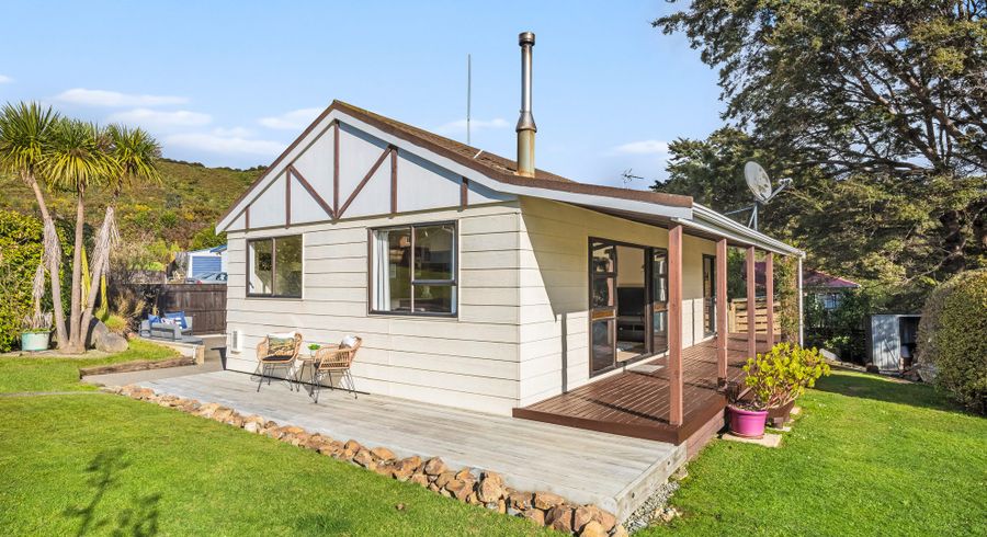  at 20 Oaklands Grove, Clouston Park, Upper Hutt