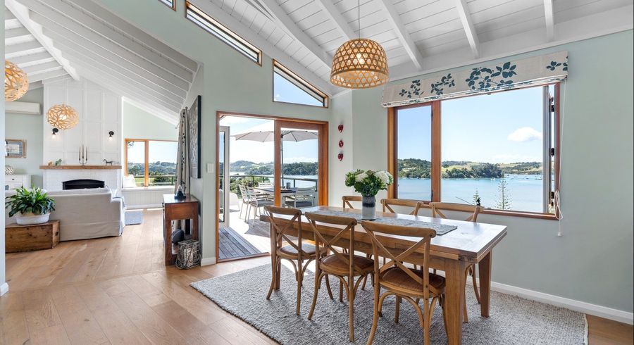  at 8 Martin Road, Warkworth