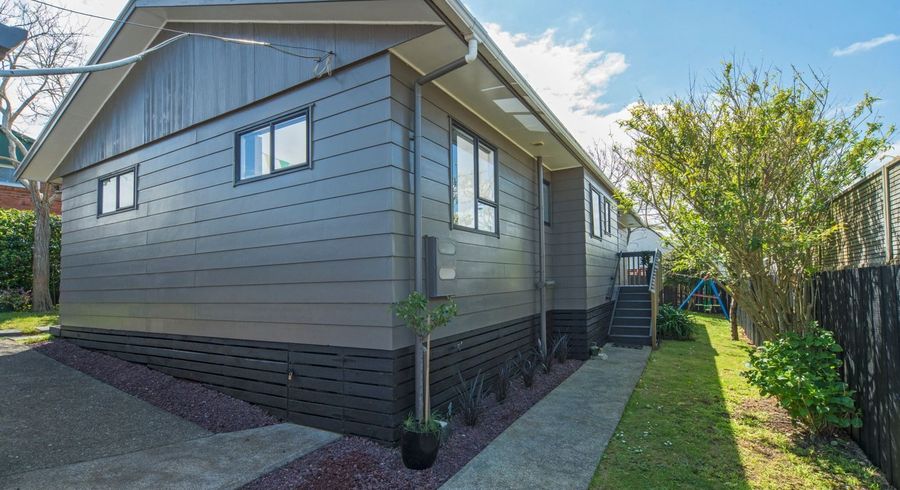  at 10B Heretaunga Avenue, Onehunga, Auckland City, Auckland