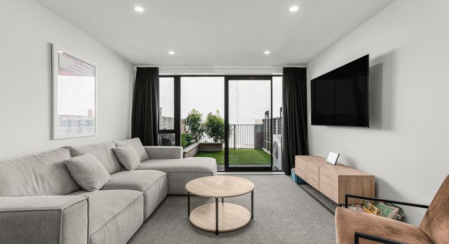  at 8 Te Ara O Te Amo Hohipene, Petone, Lower Hutt, Wellington