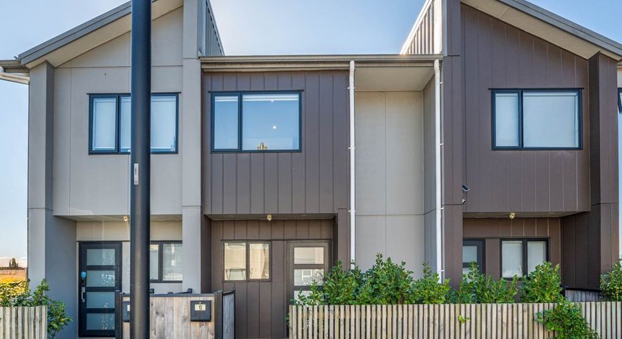  at 13 Eileen Newey Place, Henderson, Waitakere City, Auckland