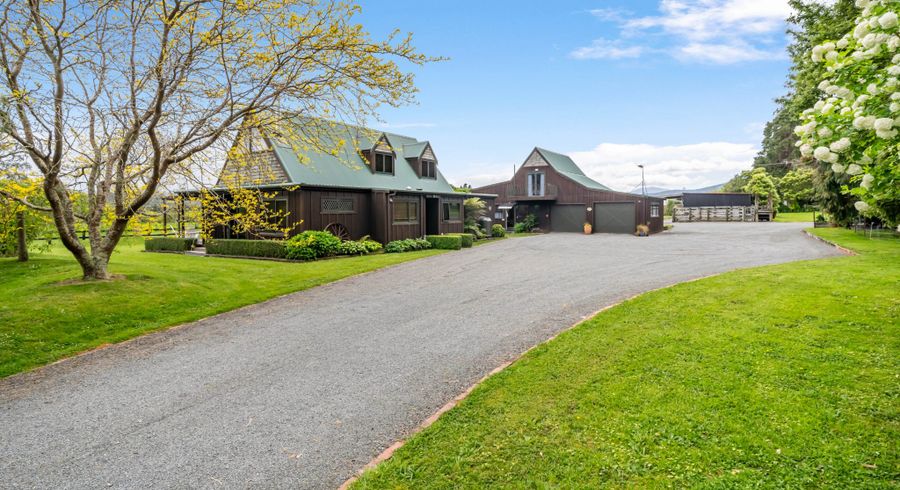  at 39 Colletts Road, Mangaroa, Upper Hutt