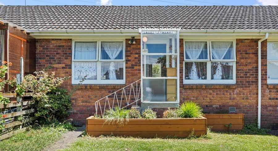  at 2/140 Panama Road, Mount Wellington, Auckland City, Auckland
