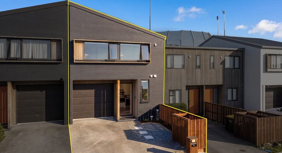  at 4 Willowherb Lane, Hobsonville, Waitakere City, Auckland