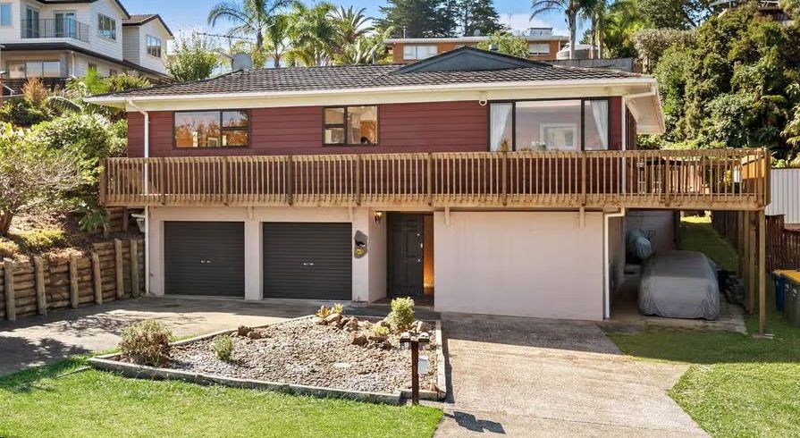  at 2 Allender Drive, Torbay, North Shore City, Auckland