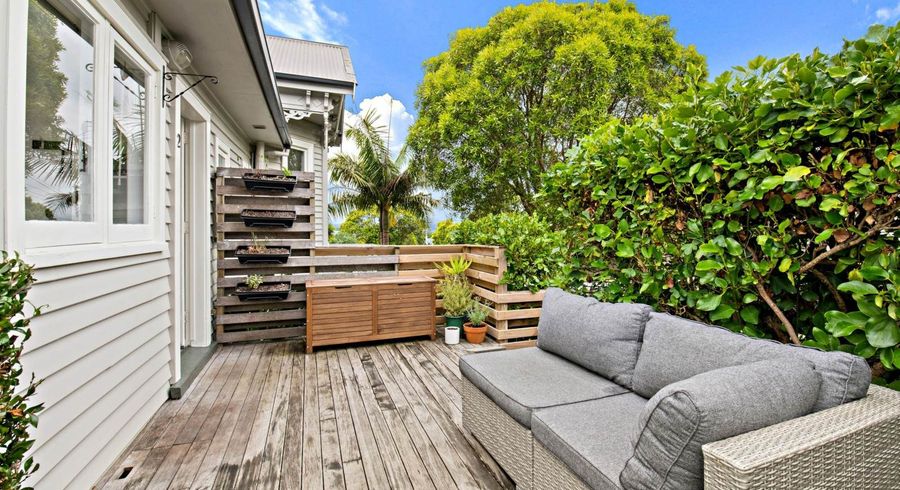  at 2/137 Crummer Road, Grey Lynn, Auckland City, Auckland