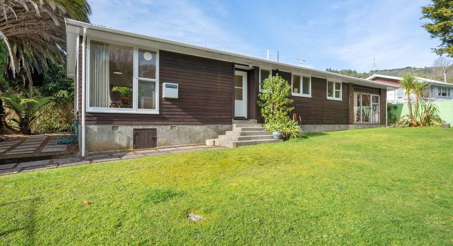  at 412 Stokes Valley Road, Stokes Valley, Lower Hutt