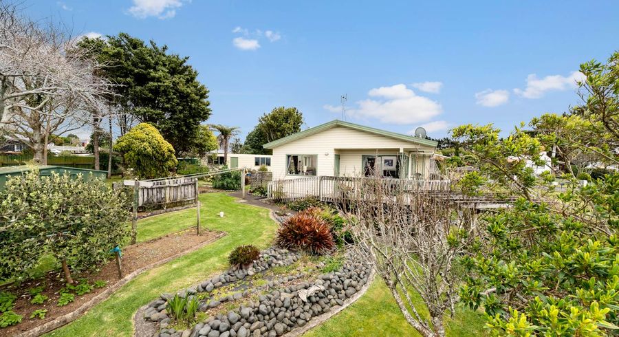  at 2636 Awhitu Road, Waiuku