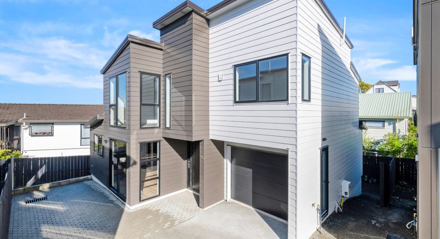  at Lot 2/26 Sandgate Avenue, Botany Downs, Manukau City, Auckland