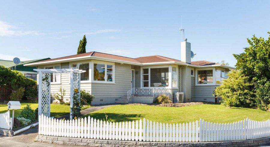  at 32 Langley Avenue, Milson, Palmerston North, Manawatu / Whanganui