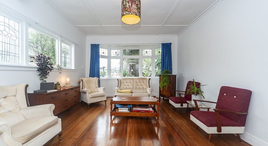  at Downstairs/8 Akatea Street, Berhampore, Wellington, Wellington