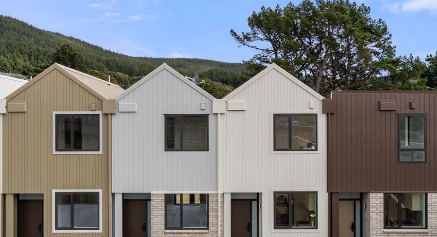  at 15 Ara Paripari, Tawa, Wellington, Wellington