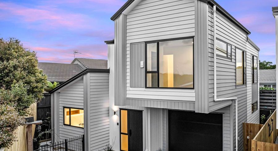  at 19 Quibray Place, Botany Downs, Manukau City, Auckland