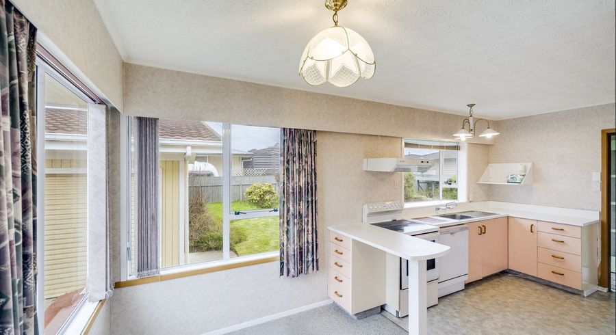  at 43 Holyrood Street, Taradale, Napier, Hawke's Bay