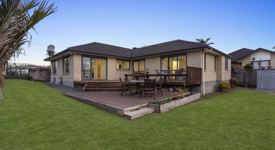  at 187 Sturges Road, Henderson, Waitakere City, Auckland