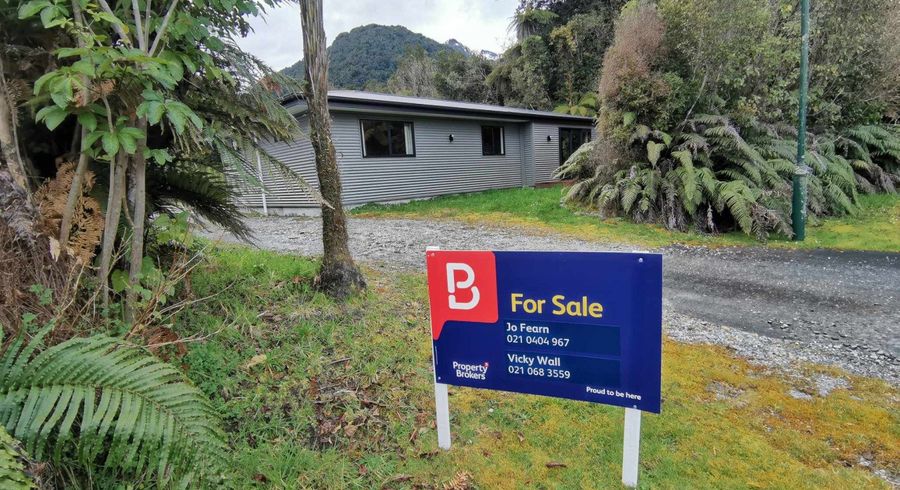  at 5 Batson Place, Franz Josef Glacier