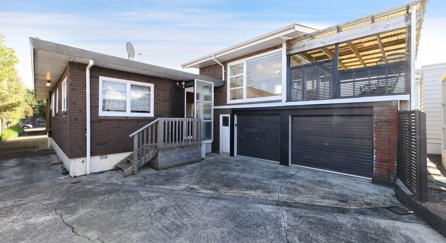  at 57 Forrest Hill Road, Forrest Hill, North Shore City, Auckland