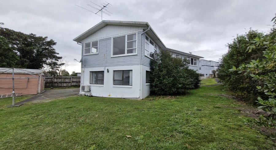  at 4 Milich Terrace, Te Atatu South, Waitakere City, Auckland