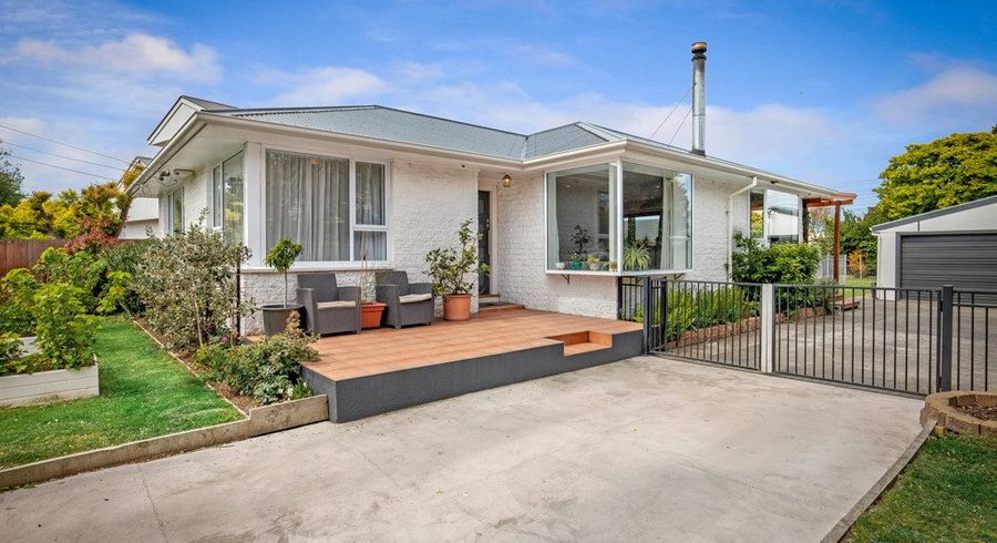  at 52 Farrington Avenue, Bishopdale, Christchurch
