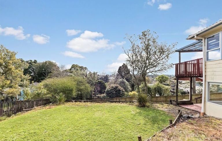  at 4 Malmo Place, Massey, Waitakere City, Auckland