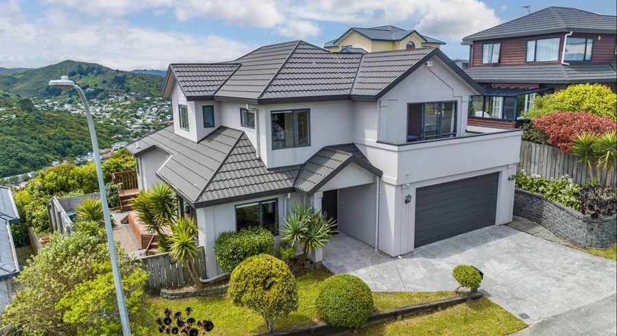  at 25 Landsdowne Terrace, Karori, Wellington