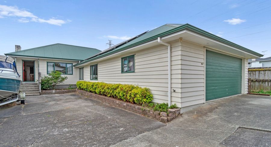  at 164 Barrack Road, Mount Wellington, Auckland City, Auckland