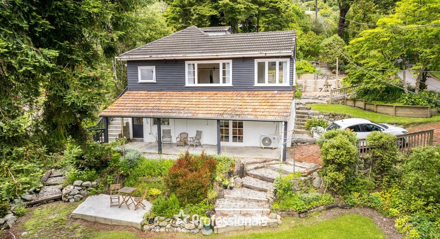  at 43 Wyndham Road, Pinehaven, Upper Hutt