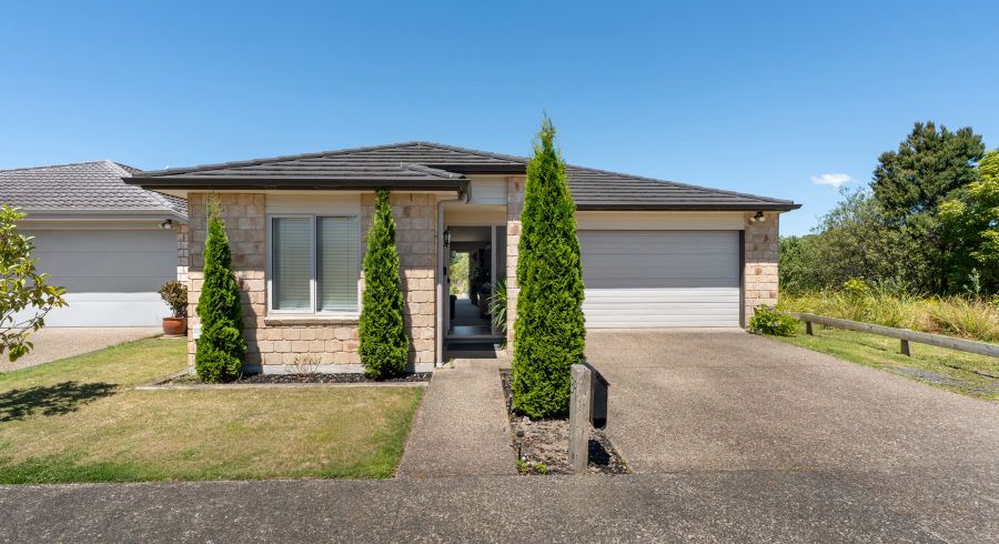  at 39 Scoria Close, Pyes Pa, Tauranga