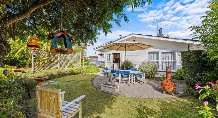  at 3 The Boulevard, Sunnyhills, Manukau City, Auckland