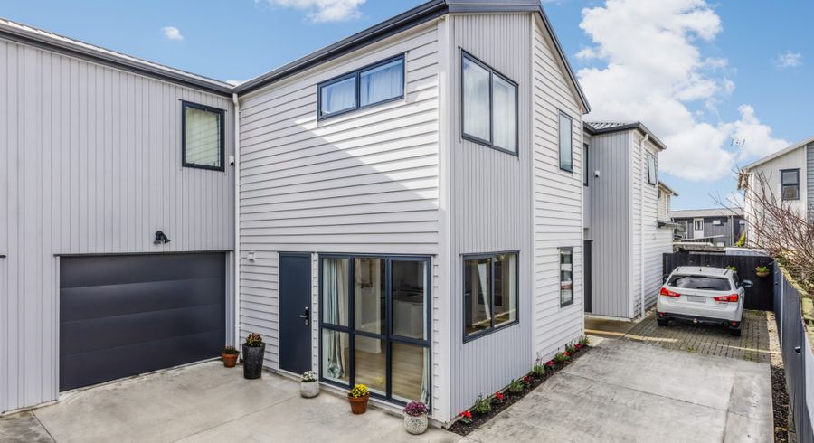  at 27C Megan Avenue, Pakuranga Heights, Manukau City, Auckland