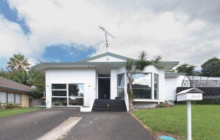  at 13 Lanier Place, Glendene, Waitakere City, Auckland