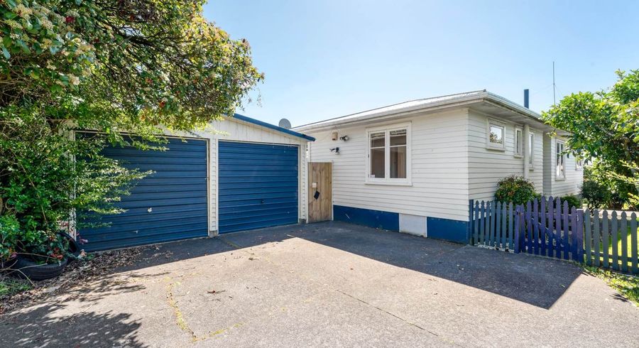  at 45A Pinedale Place, Henderson, Auckland