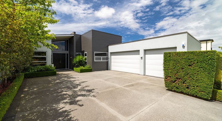  at 52 Glen Oaks Drive, Northwood, Christchurch