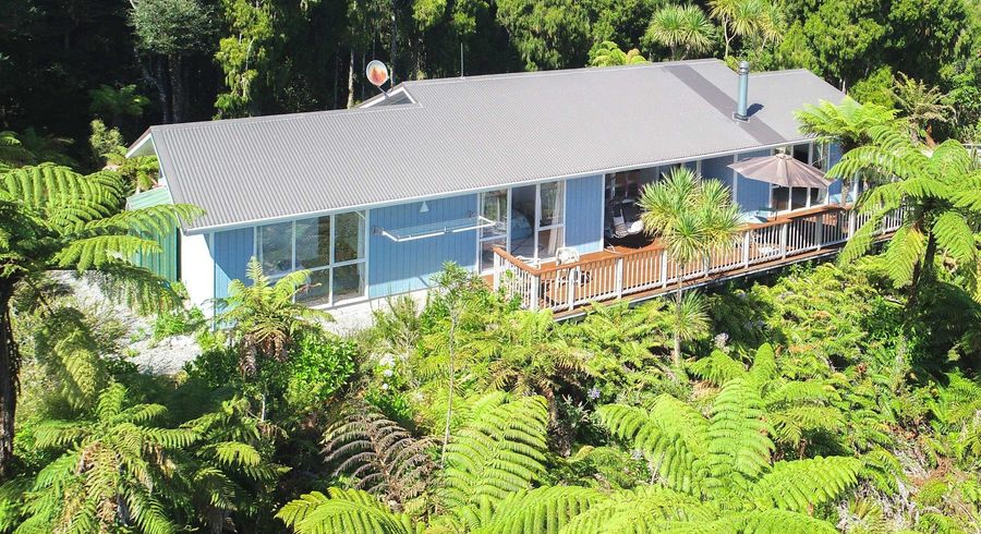  at 17 Fairburn Place, CHARLESTON, CAPE FOULWIND