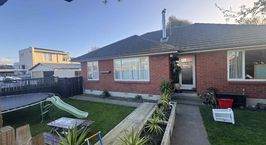  at 127 Gayhurst Road, Dallington, Christchurch City, Canterbury