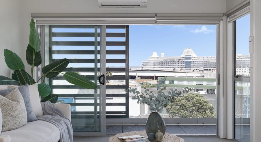  at 301/277 Maunganui Road, Mount Maunganui, Tauranga, Bay Of Plenty