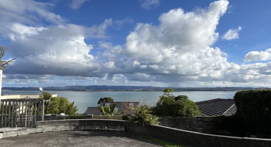  at 49A Hadfield Street, Beach Haven, North Shore City, Auckland