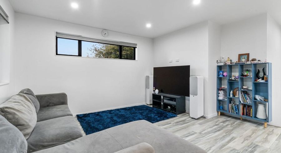  at 9 Alma Crescent, Papakura, Papakura