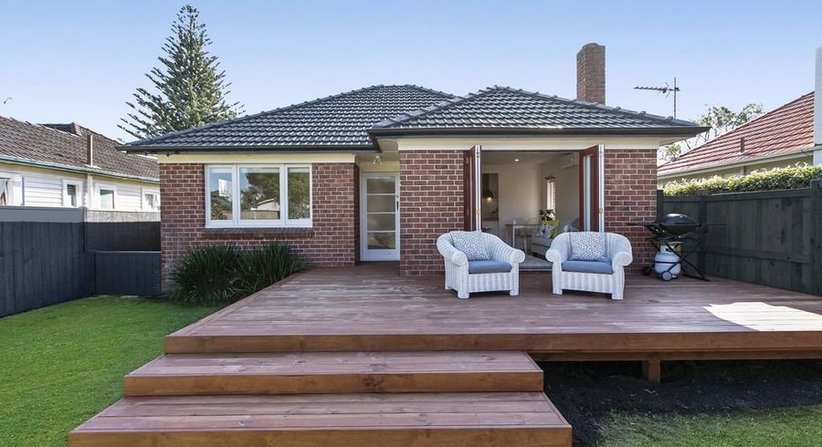  at 23 Avondale Road, Avondale, Auckland