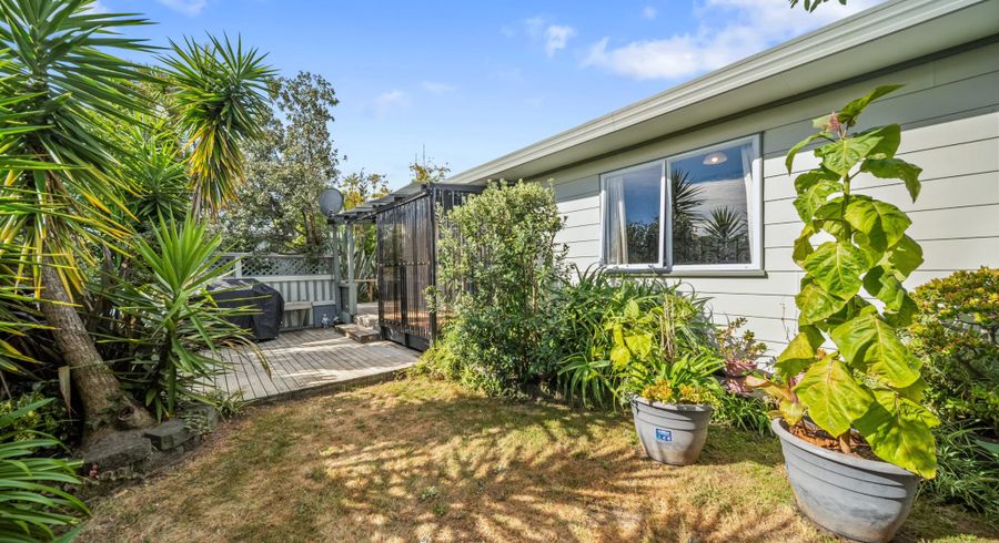  at 32 Horlicks Place, Randwick Park, Manukau City, Auckland