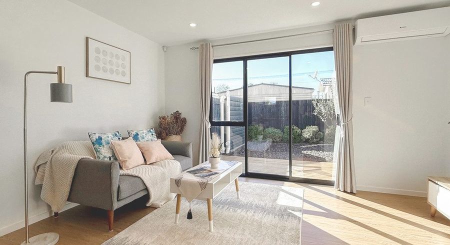  at 5/17 Rewarewa Road, Te Atatu Peninsula, Waitakere City, Auckland