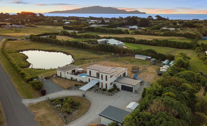  at 27 Raukawa Road, Peka Peka