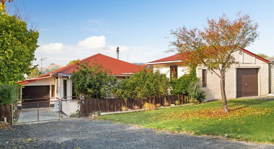  at 4 Hugh Street, Sawyers Bay, Dunedin