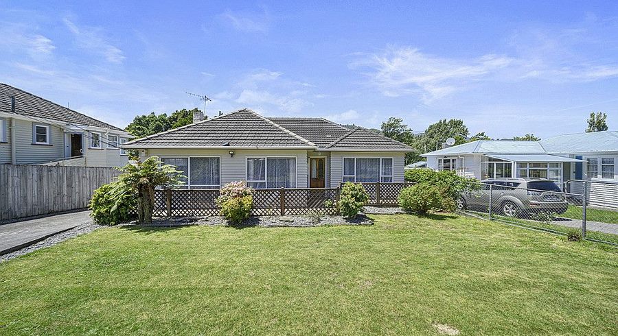  at 49 Stanley Street, Wainuiomata, Lower Hutt
