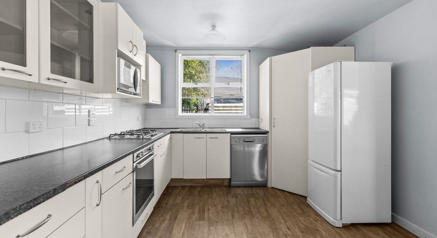  at 410 Grays Road, Saint Leonards, Hastings, Hawke's Bay