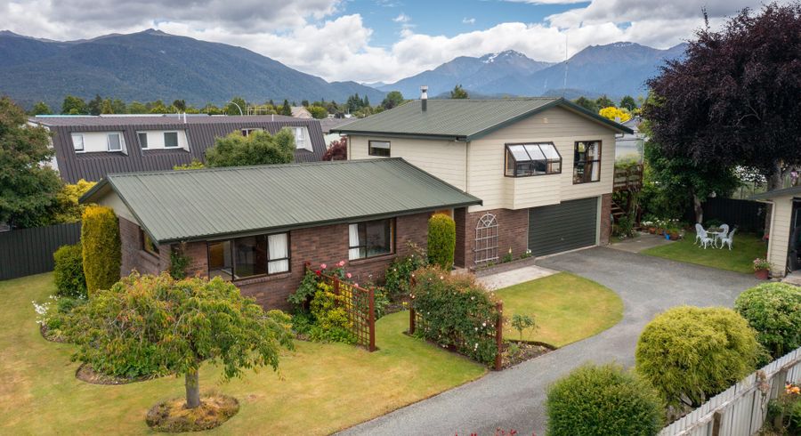  at 13 Bowen Street, Te Anau, Te Anau