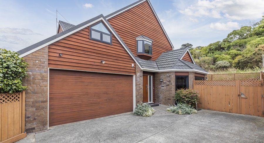  at 18A Treasure Grove, Hataitai, Wellington